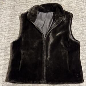 Blassport size M Brown Reversible Faux Fur Zip Up Vest